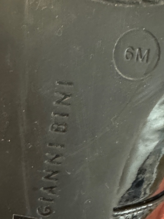 Gianni Bini Black Patent Mary Jane Heels - Women’s 6 - Picture 5 of 14